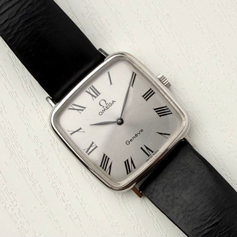 Omega Geneve Square White Roman Vintage💫