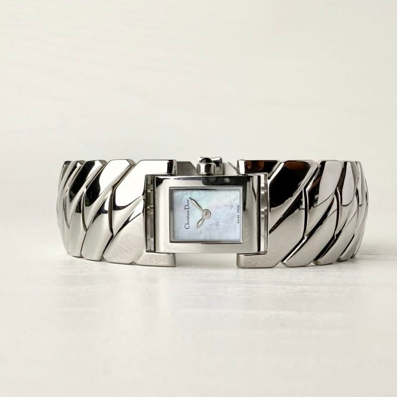 CD Les Montres Mother of Pearl Dial (Rarely seen)🤍✨
