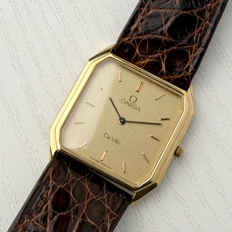 Omga Deville Octagon Hobnail Gold Vintage