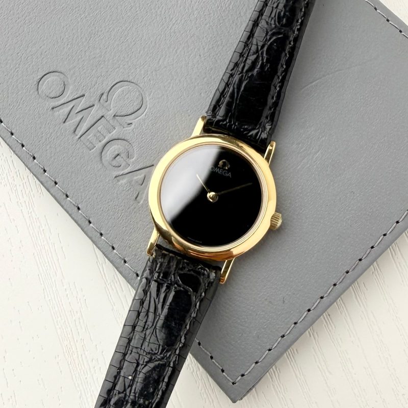 Omega De Ville Ladies Round Black Vintage✨